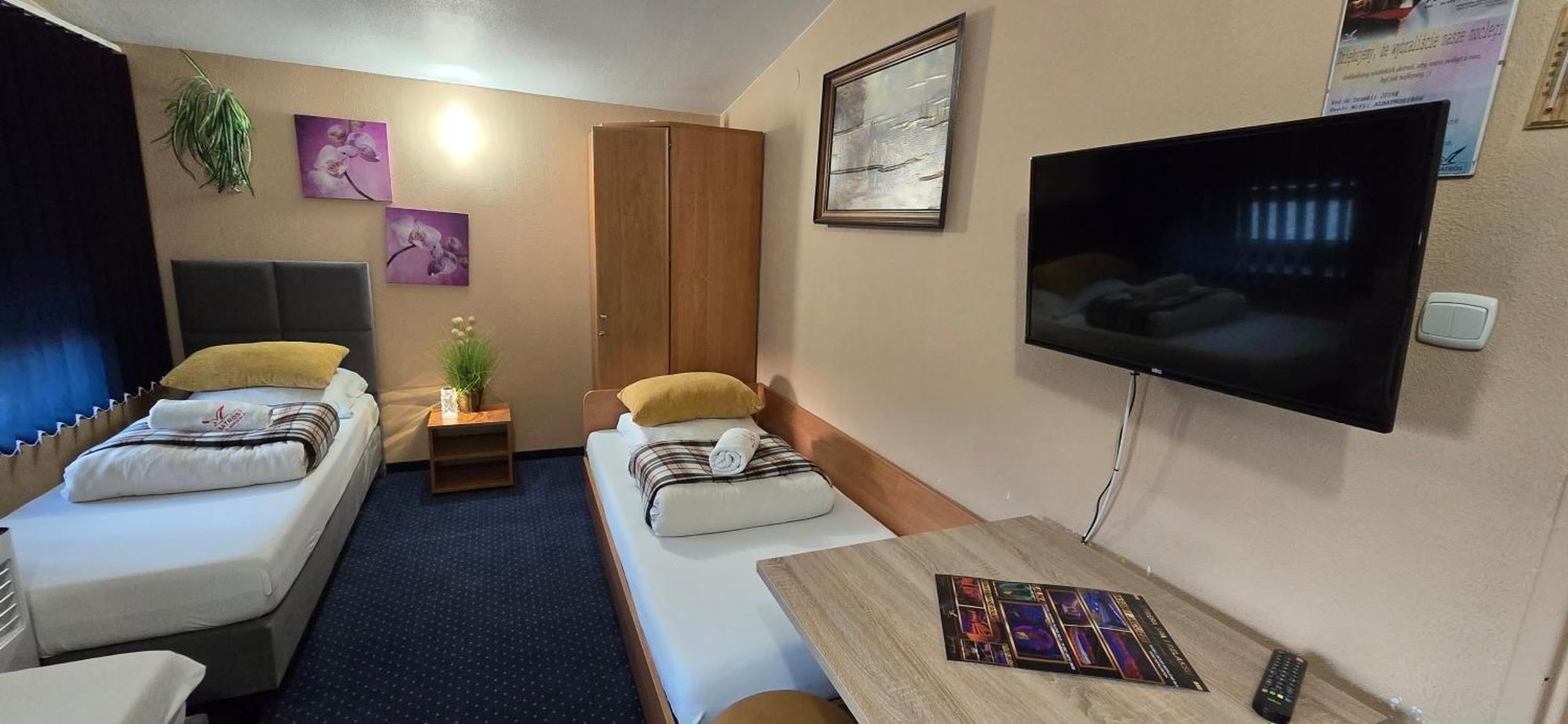 Zajazd Albatros Rzeszow Spa Exteriör bild