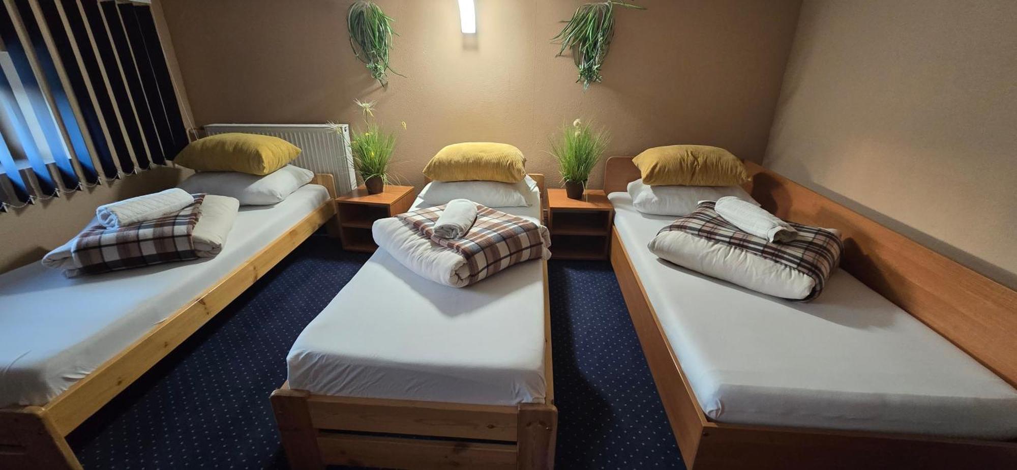 Zajazd Albatros Rzeszow Spa Exteriör bild